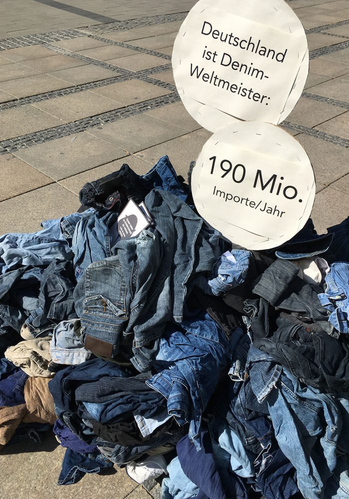Wegwerfware Mode: 190 Millionen Jeans-Importe im Jahre. Und davon landen viele schnell wieder auf der Müllkippe