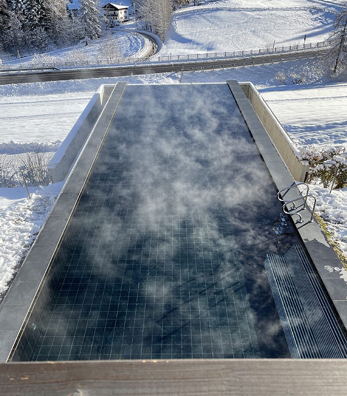 Eine architektonische Meisterleistung – der schwebende Infinity-Pool.